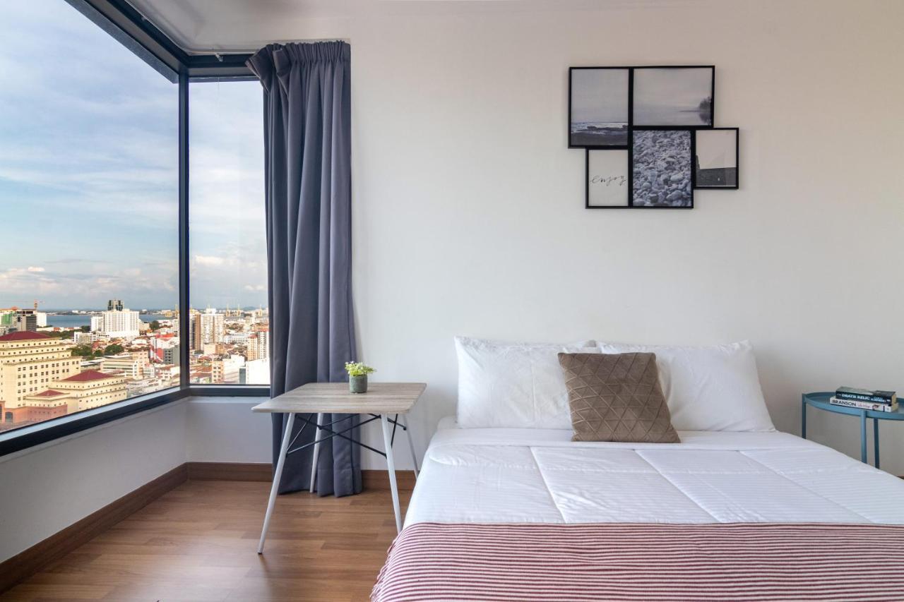 Tropicana 218 X Airlevate Suites George Town Exteriör bild