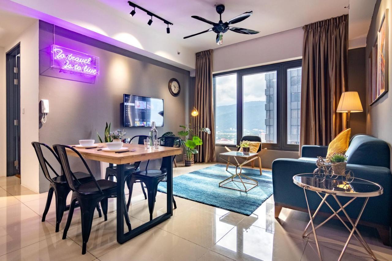 Tropicana 218 X Airlevate Suites George Town Exteriör bild