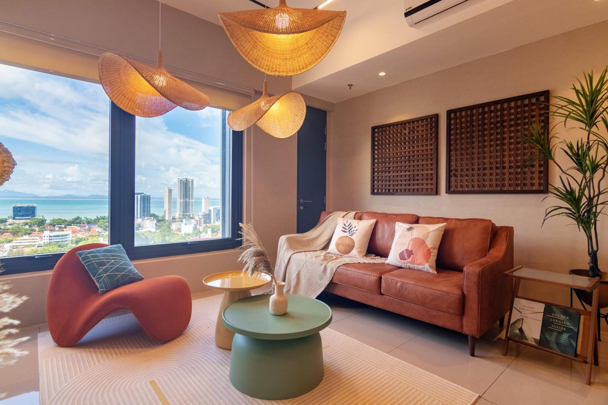 Tropicana 218 X Airlevate Suites George Town Exteriör bild