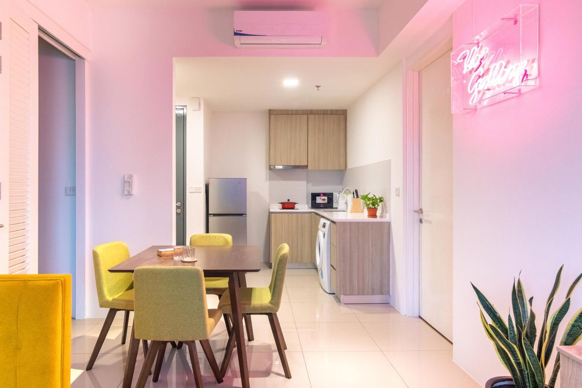 Tropicana 218 X Airlevate Suites George Town Rum bild
